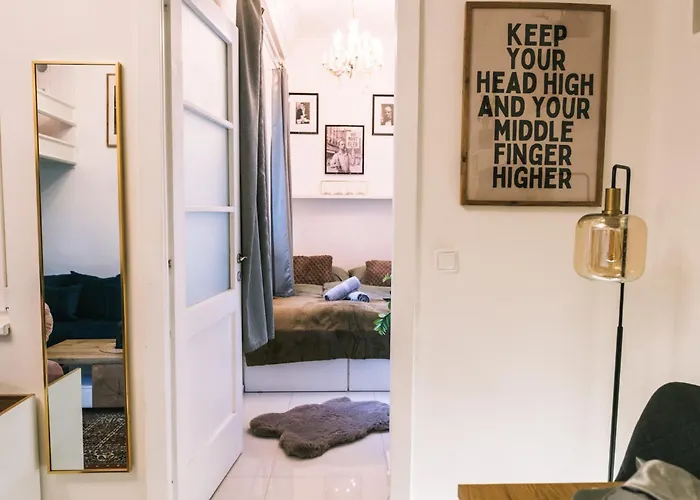 In Mala Strana-steps From Charles Bridge *