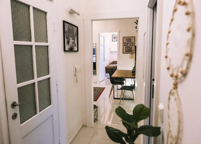 Apartament In Mala Strana-steps From Charles Bridge *